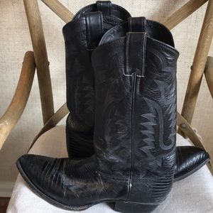 Men’s Justin cowboy boots